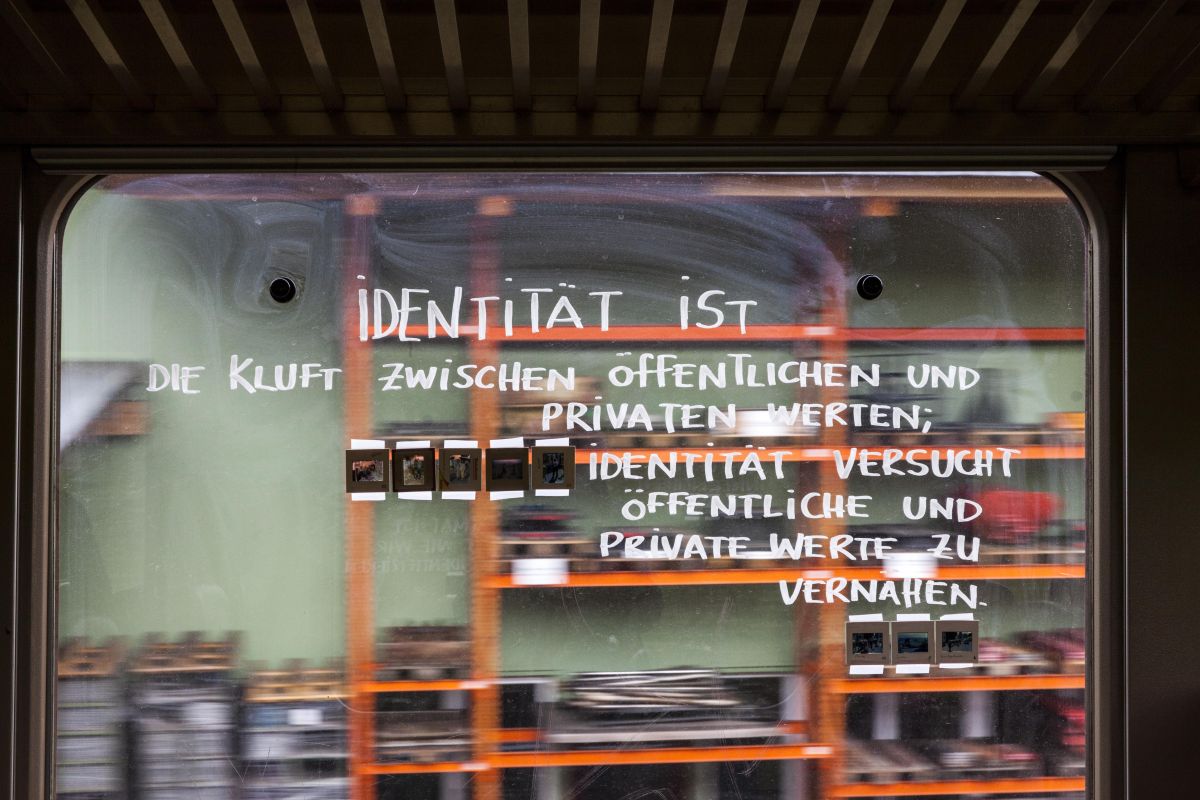 kluft-der-identität